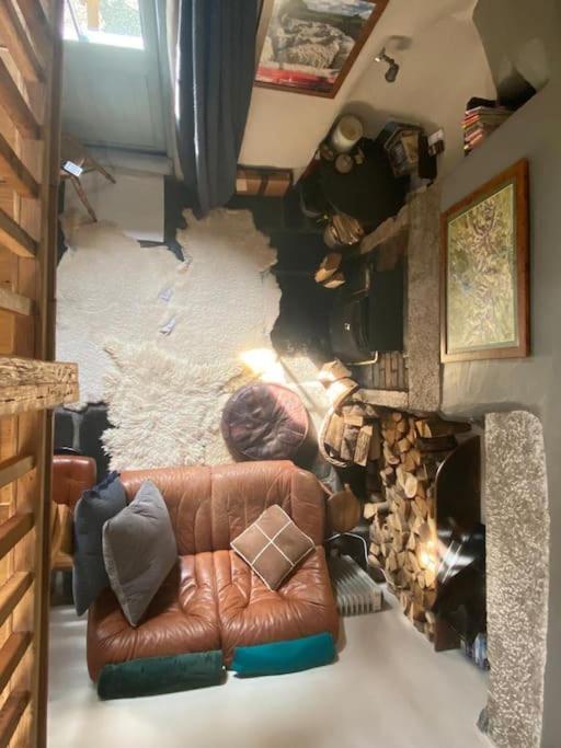 Cartmel Barn: Beckside Stables Villa ภายนอก รูปภาพ